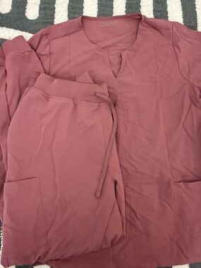 Mandala Mauve Scrub Top & Jogger Set